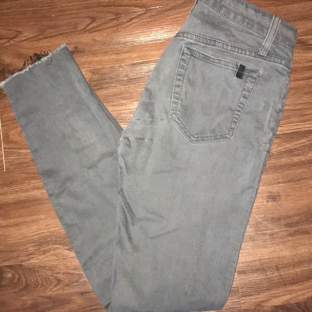 Joes Jeans- 26 Gray mid-rise skinny frayed hem